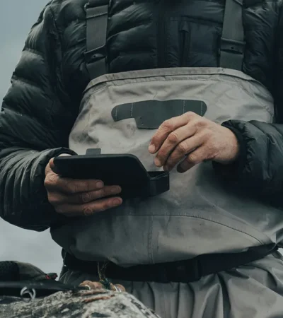 Voorbeeld van tactische kleding in gebruik tijdens outdoor activiteit